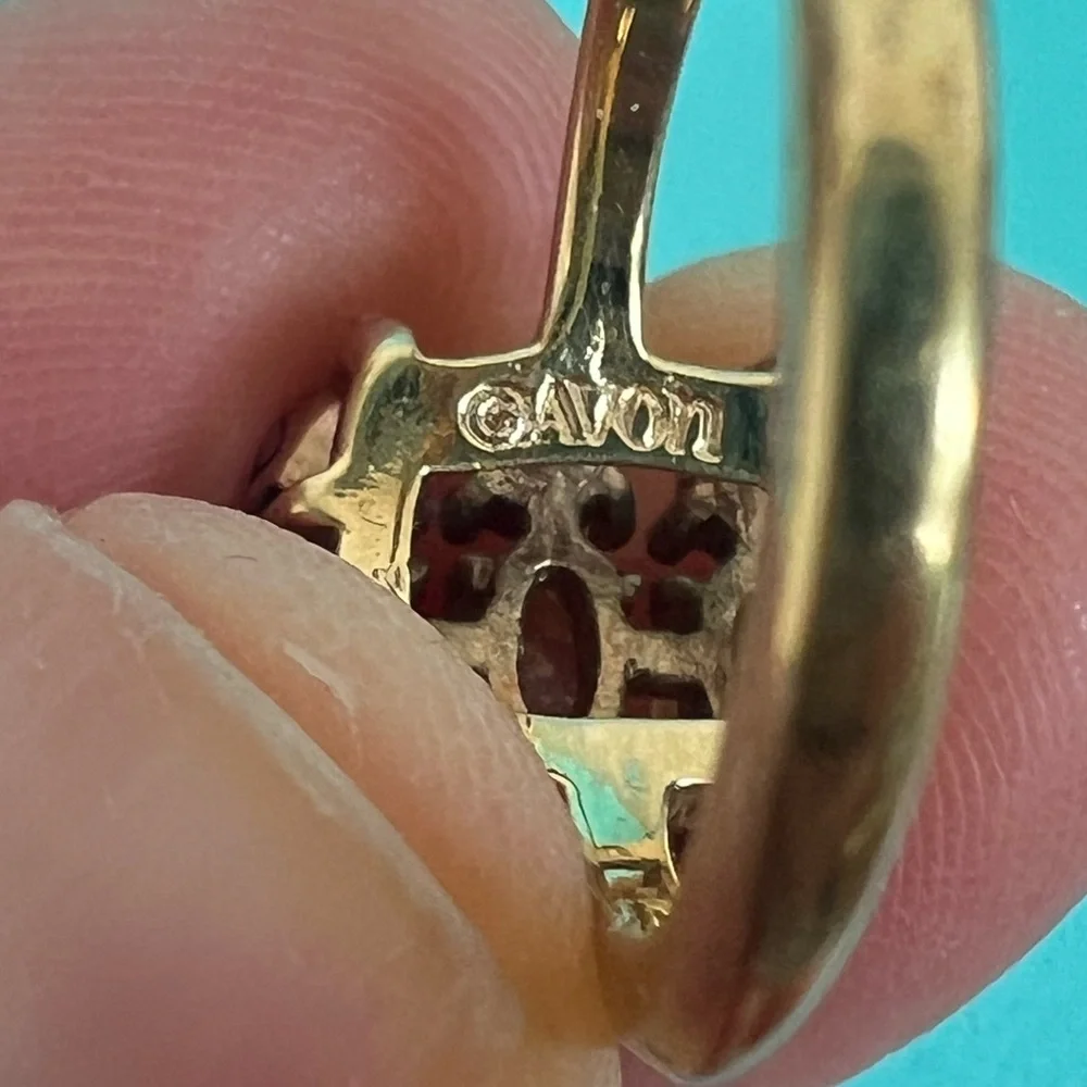 🔴🆑DEAL OF THE A WEEK 🆑Gold AVON Opal Ring 🔴 - Picture 3 of 4